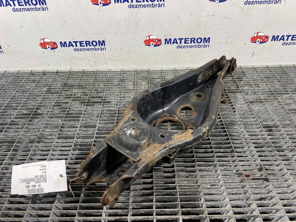 BRAT SPATE INFERIOR DREAPTA TOYOTA RAV4 - - (2010 2012)