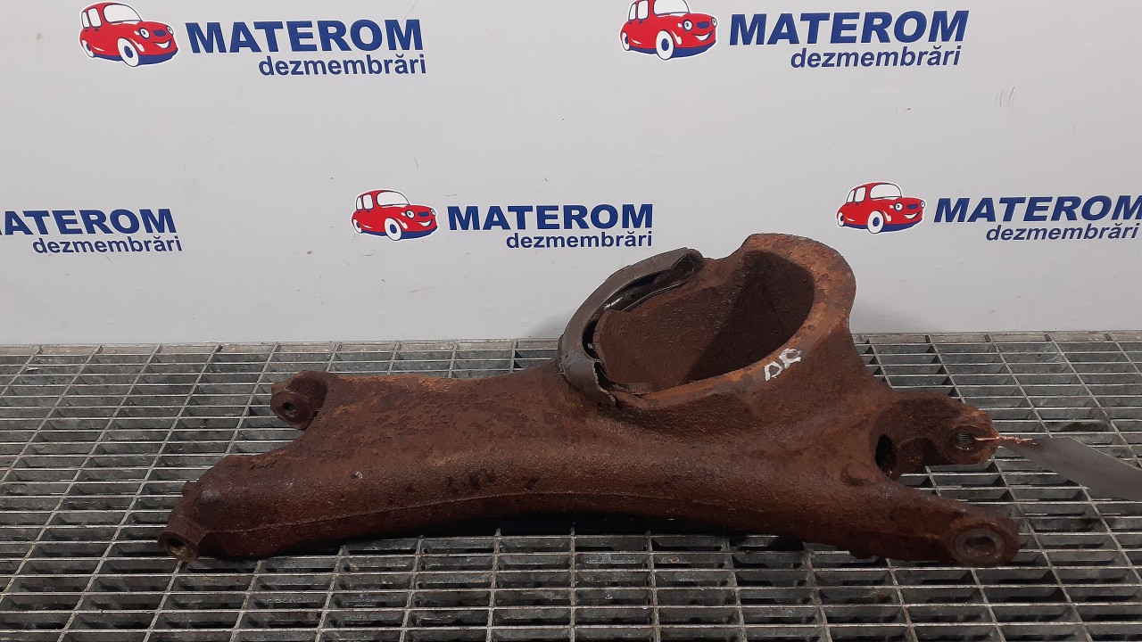 BRAT SPATE INFERIOR DREAPTA VOLVO XC 90 - - (2002 2007)
