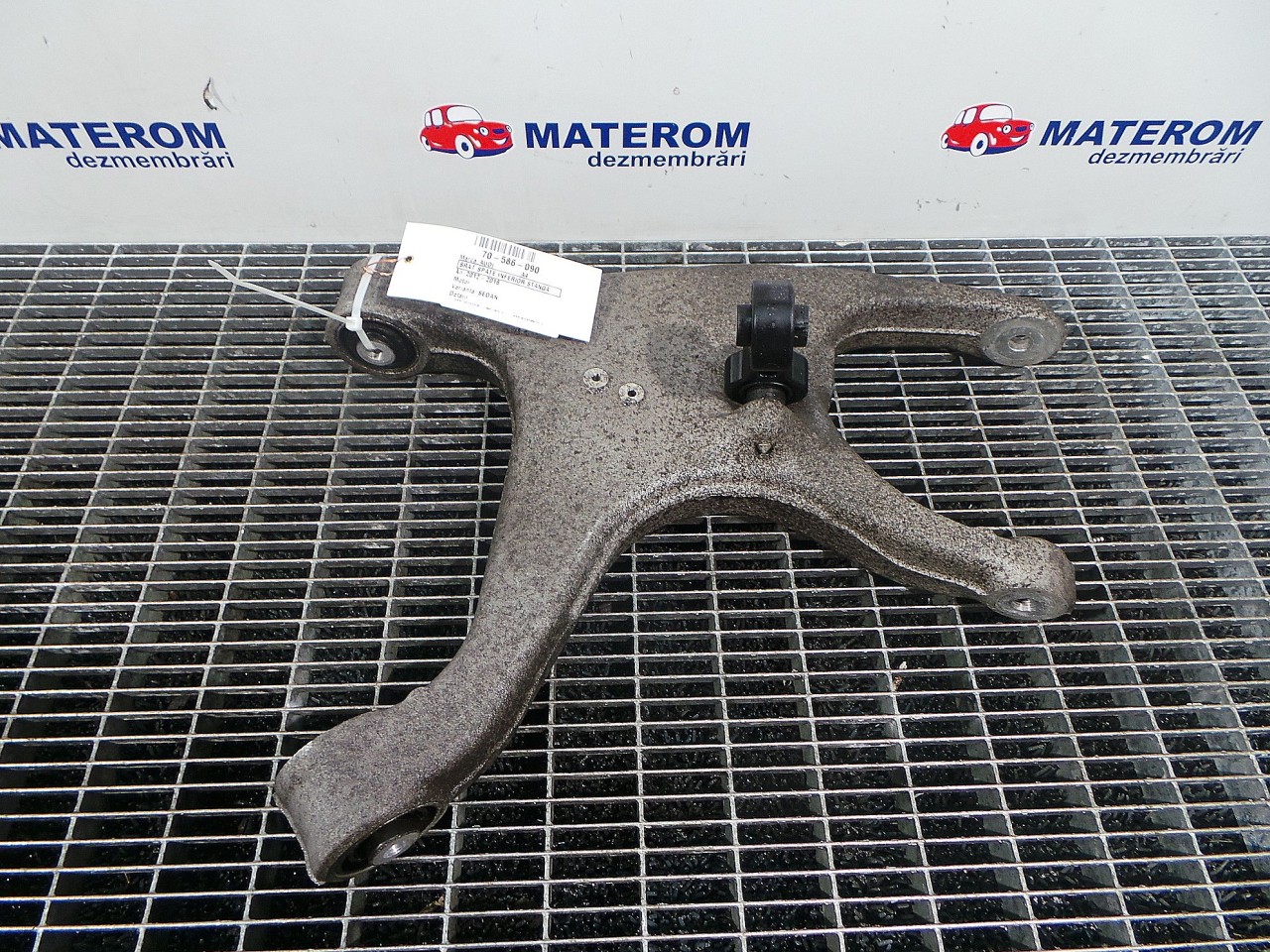 BRAT SPATE INFERIOR STANGA AUDI A4 A4 - - (2012 2015)