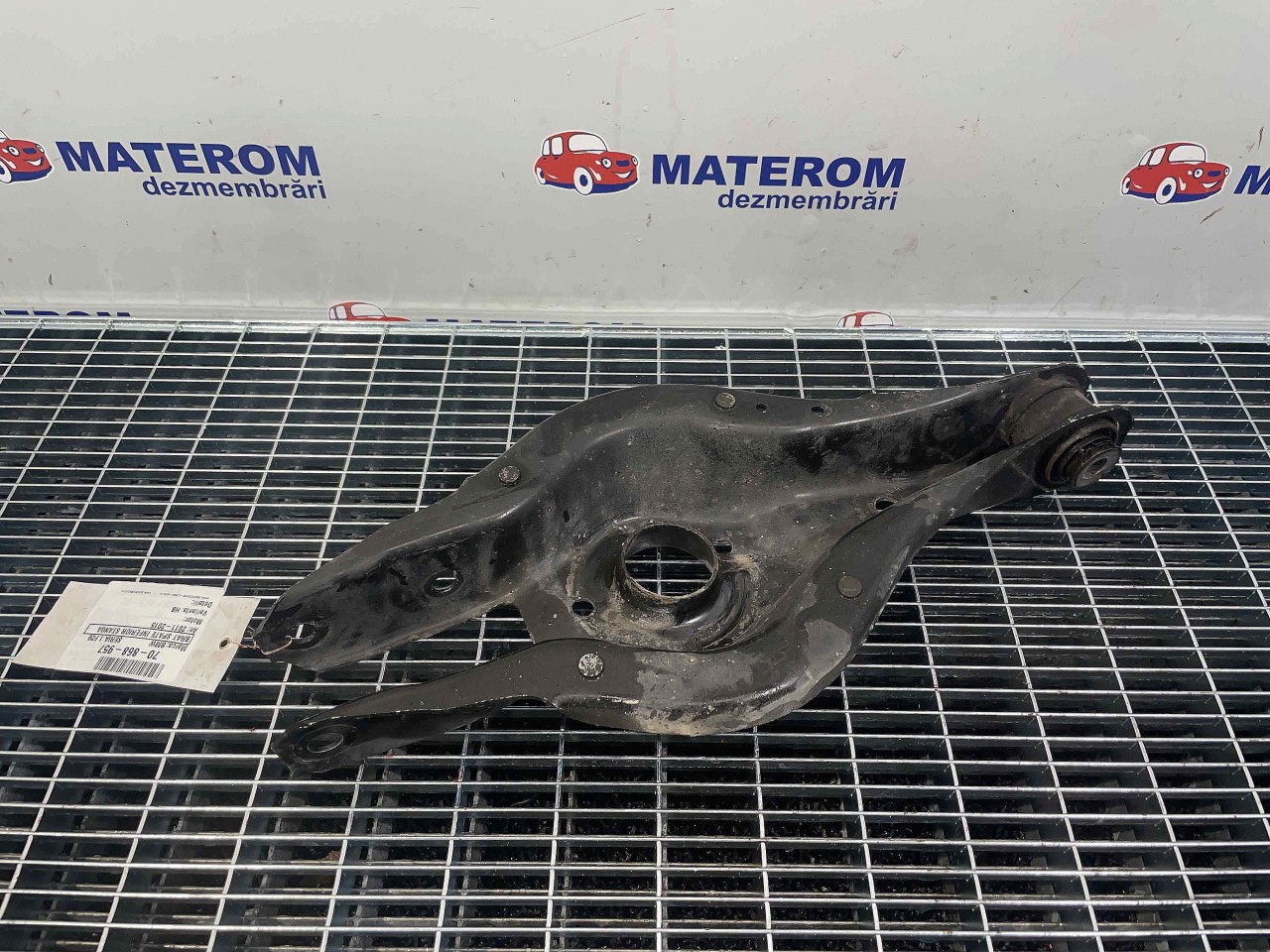 BRAT SPATE INFERIOR STANGA BMW SERIA 1 F20 - - (2011 2015)