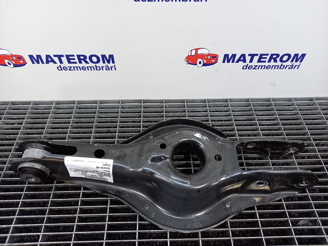BRAT SPATE INFERIOR STANGA BMW SERIA 1 F20 - - (2015 2019)