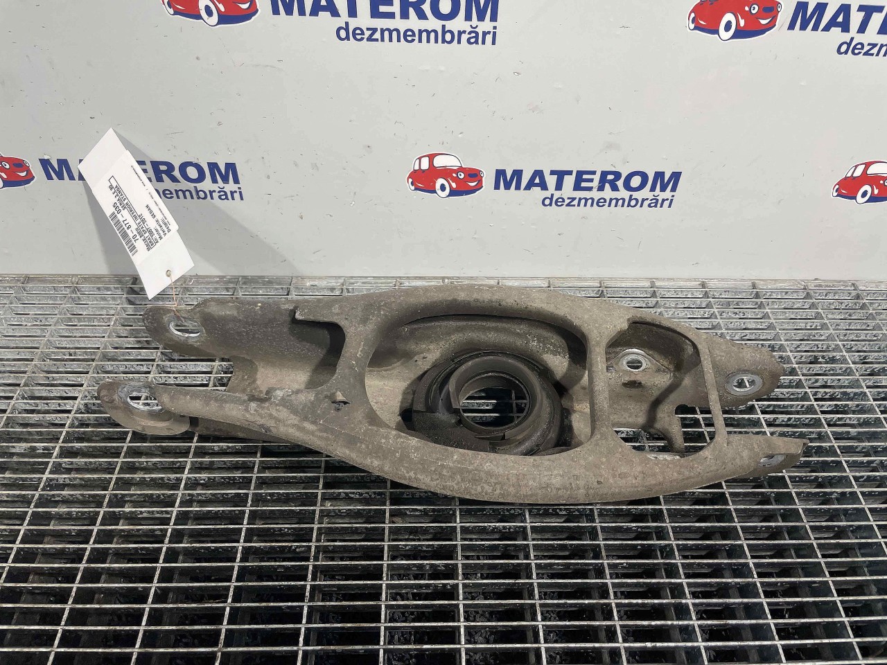 BRAT SPATE INFERIOR STANGA BMW SERIA 3 E 90 - - (2007 2012)