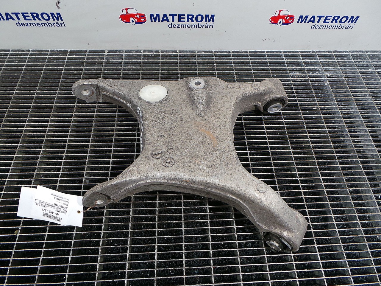 BRAT SPATE INFERIOR STANGA BMW SERIA 5 E 60 SERIA 5 E 60 - - (2007 2010)