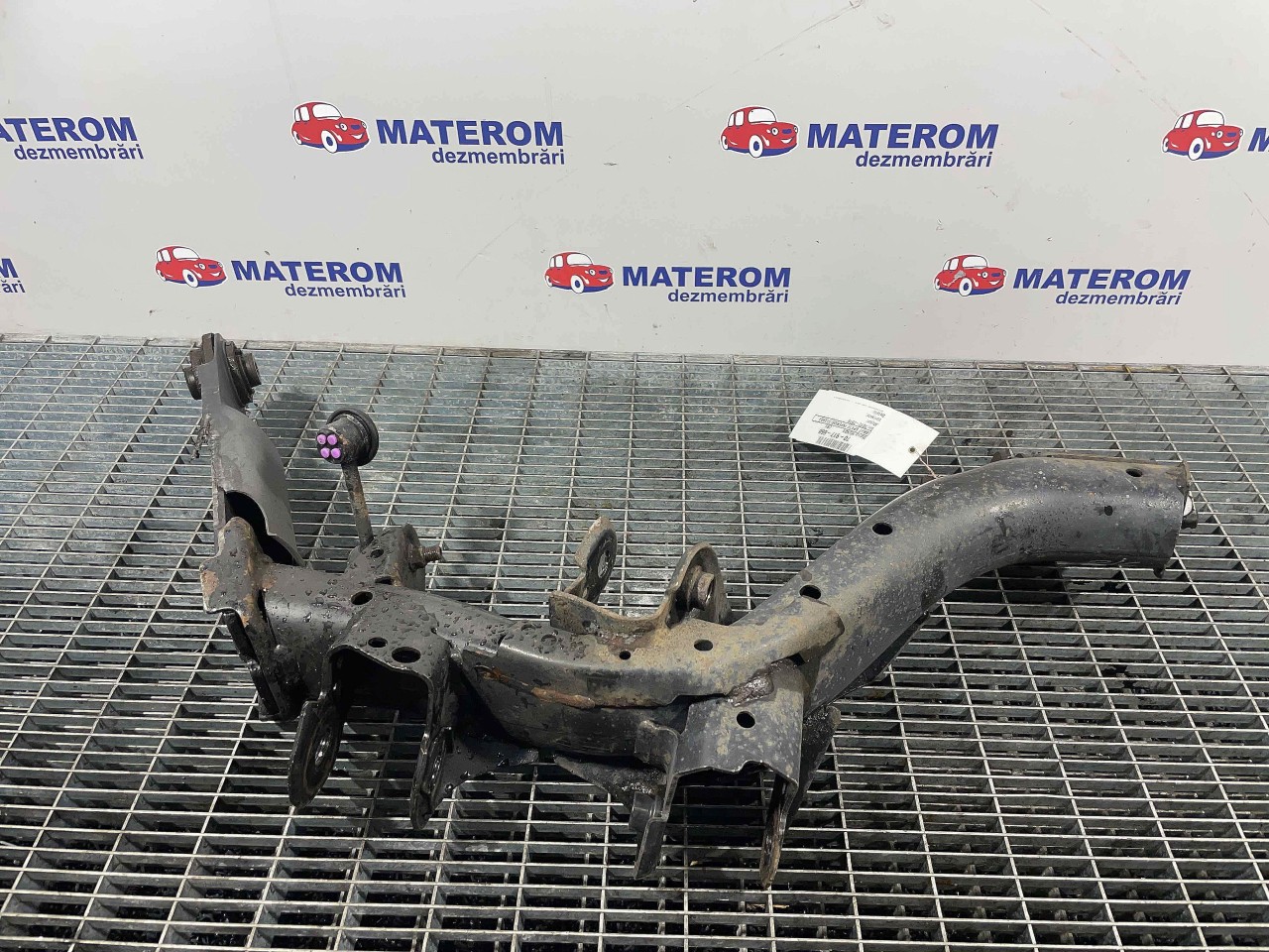 BRAT SPATE INFERIOR STANGA HONDA CRV - - (2012 2016)