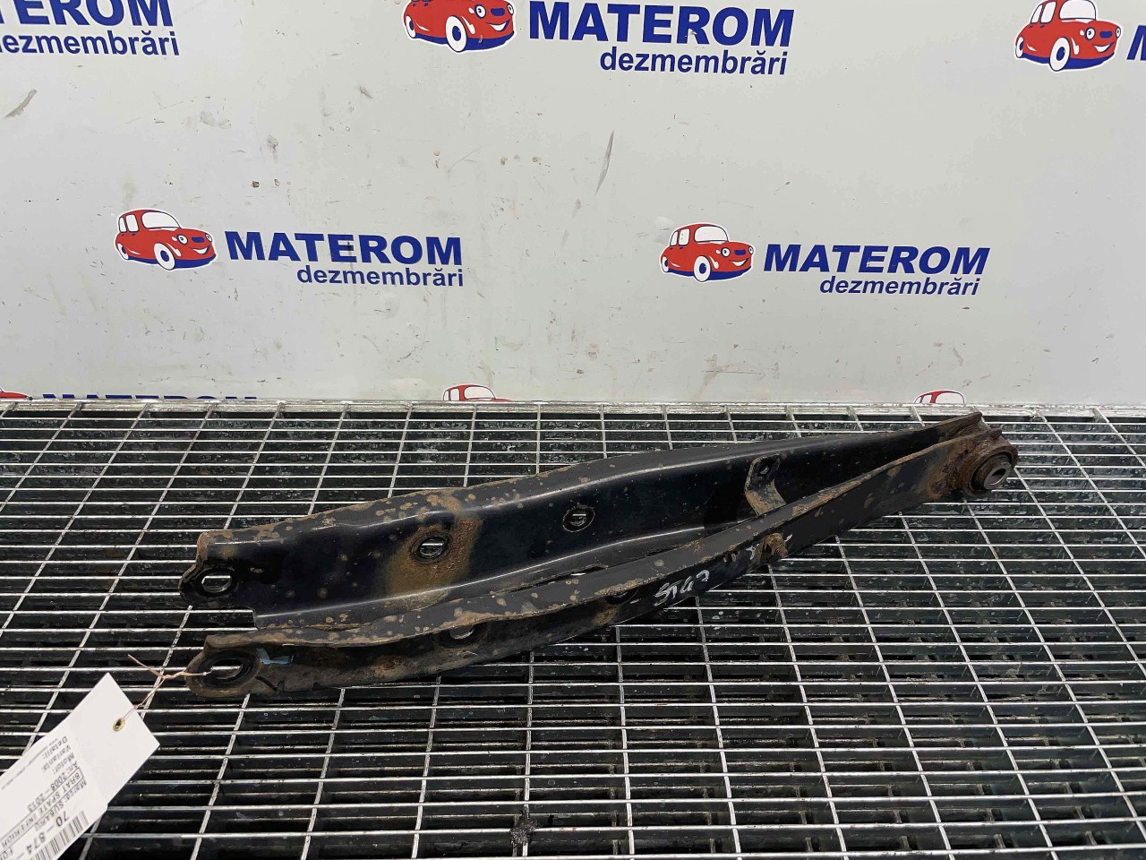 BRAT SPATE INFERIOR STANGA SUBARU FORESTER FORESTER - - (2008 2013)