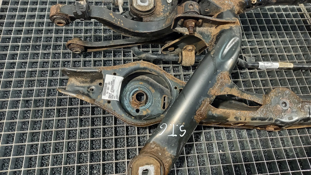 BRAT SPATE INFERIOR STANGA VW TIGUAN TIGUAN - - (2007 2010)