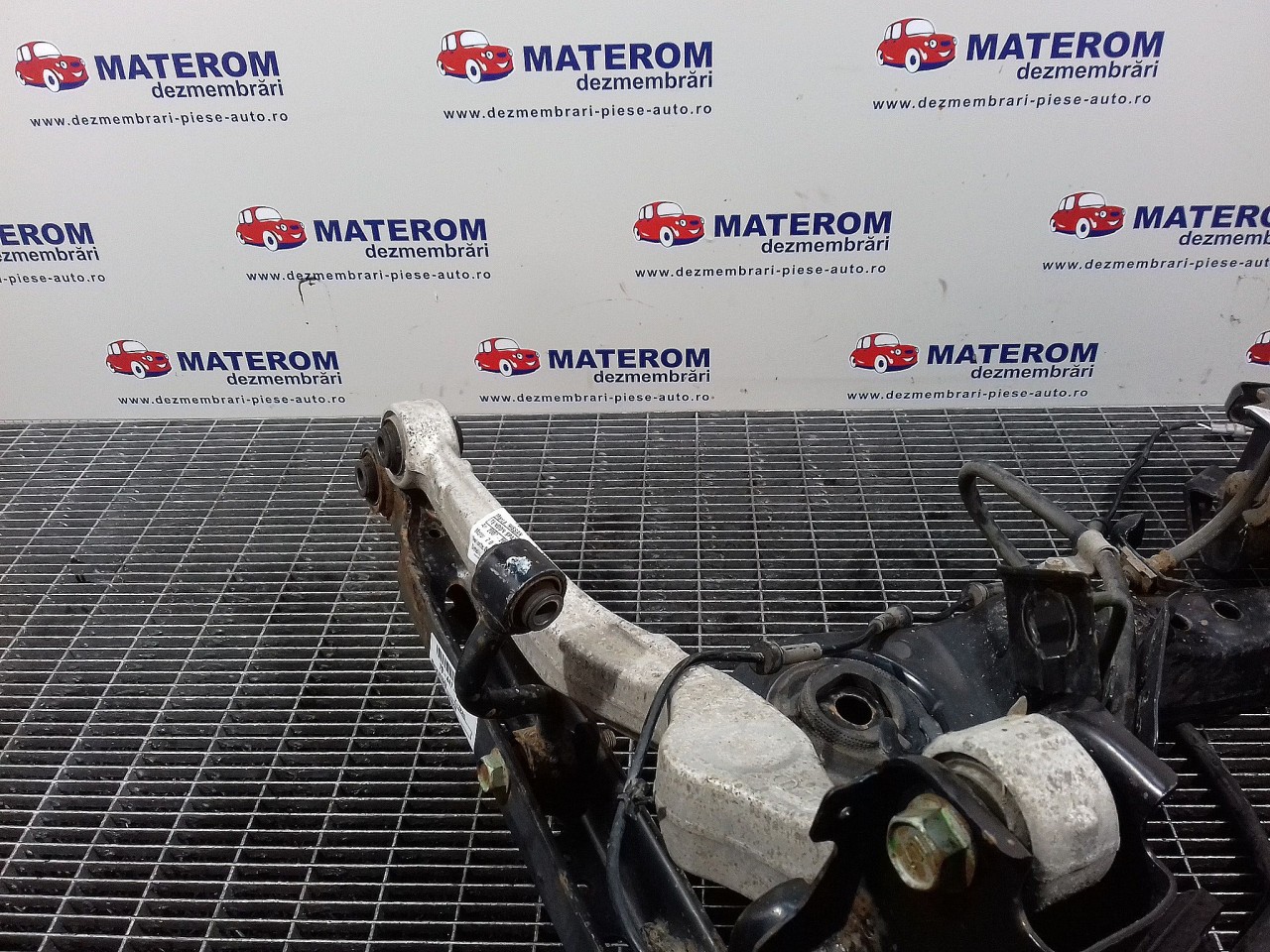 BRAT SPATE SUPERIOR DREAPTA NISSAN X-TRAIL 2.0 DCI - (2007 2010)