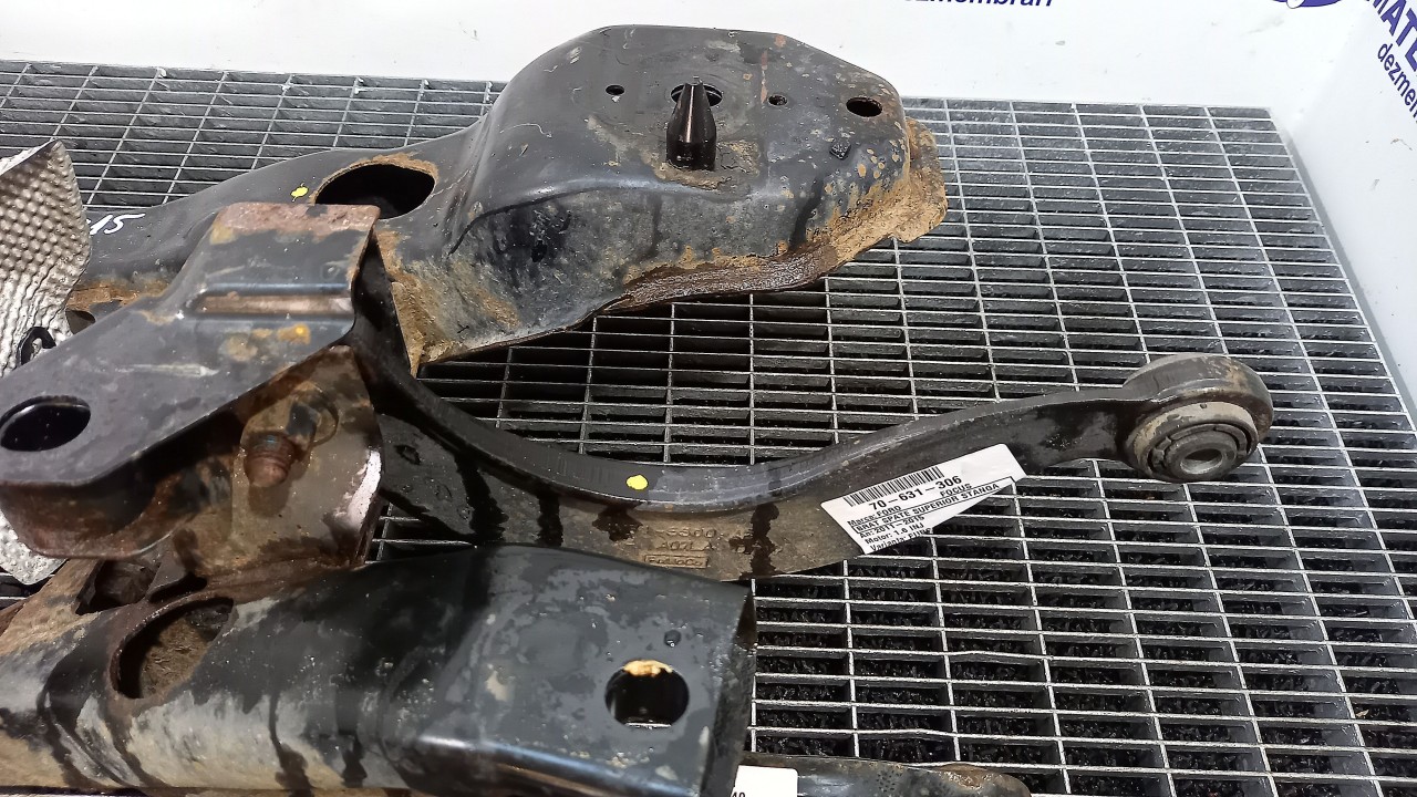 BRAT SPATE SUPERIOR STANGA FORD FOCUS 1.6 INJ - (2011 2014)