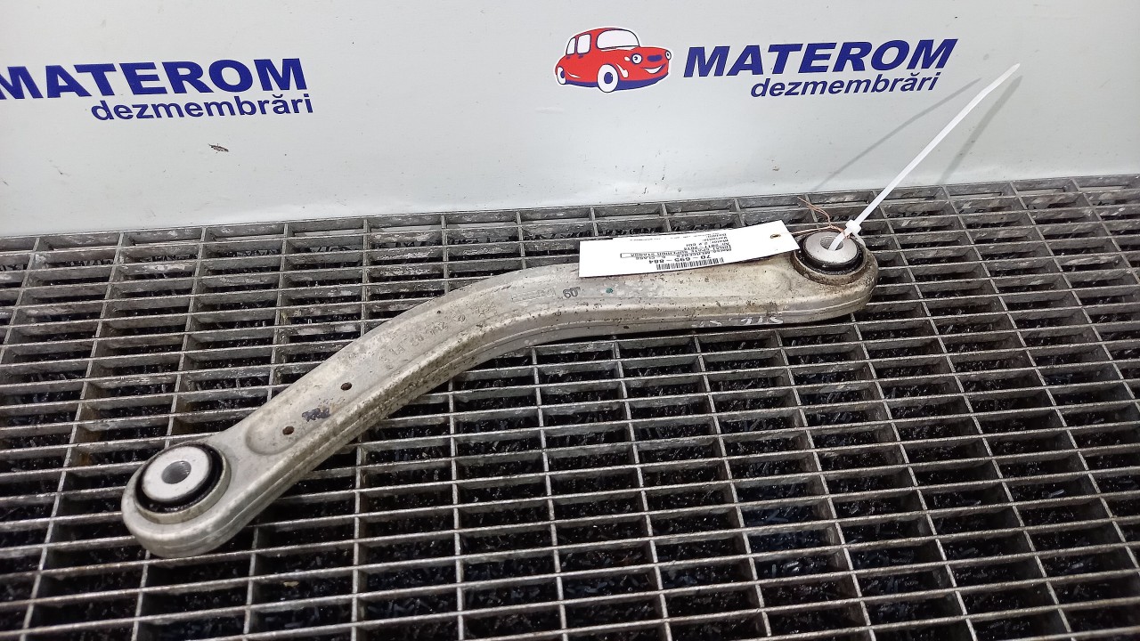 BRAT SPATE SUPERIOR STANGA MERCEDES C-CL