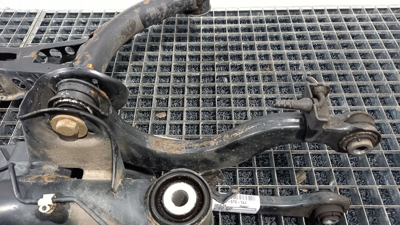 BRAT SPATE SUPERIOR STANGA VW PASSAT 2.0 TDI - (2010 2014)