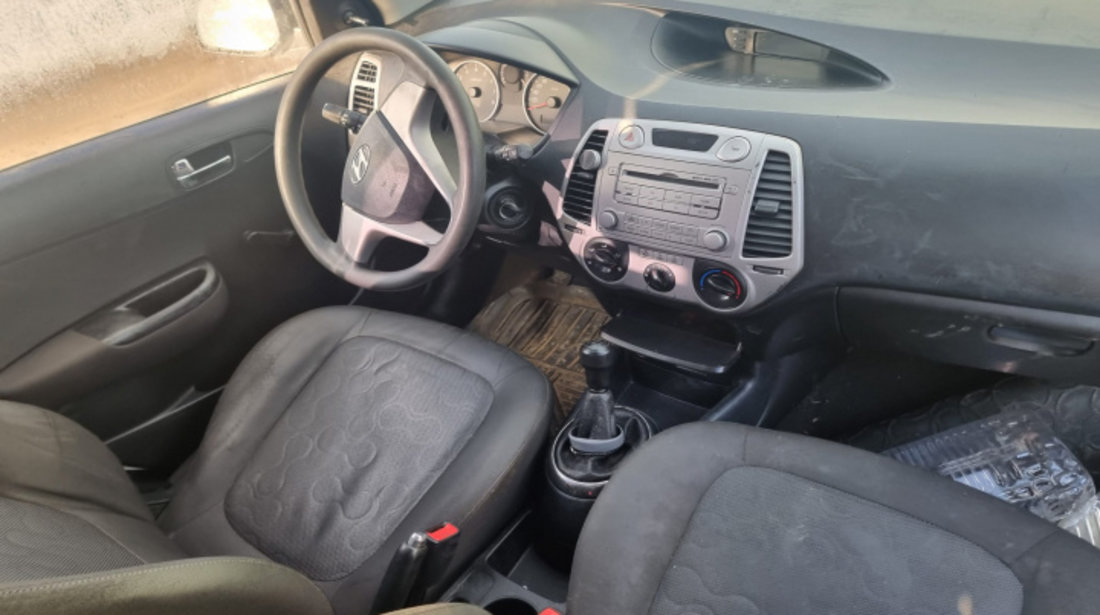 Brat stanga fata Hyundai i20 2011 hatchback 1.2 benzina