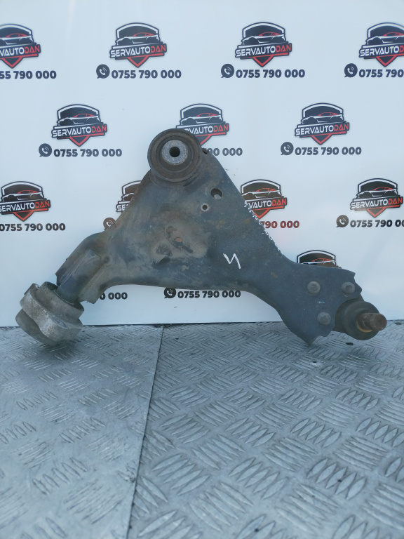 Brat stanga fata Mercedes-Benz Viano (2009->) 3.0 Motorina 2012
