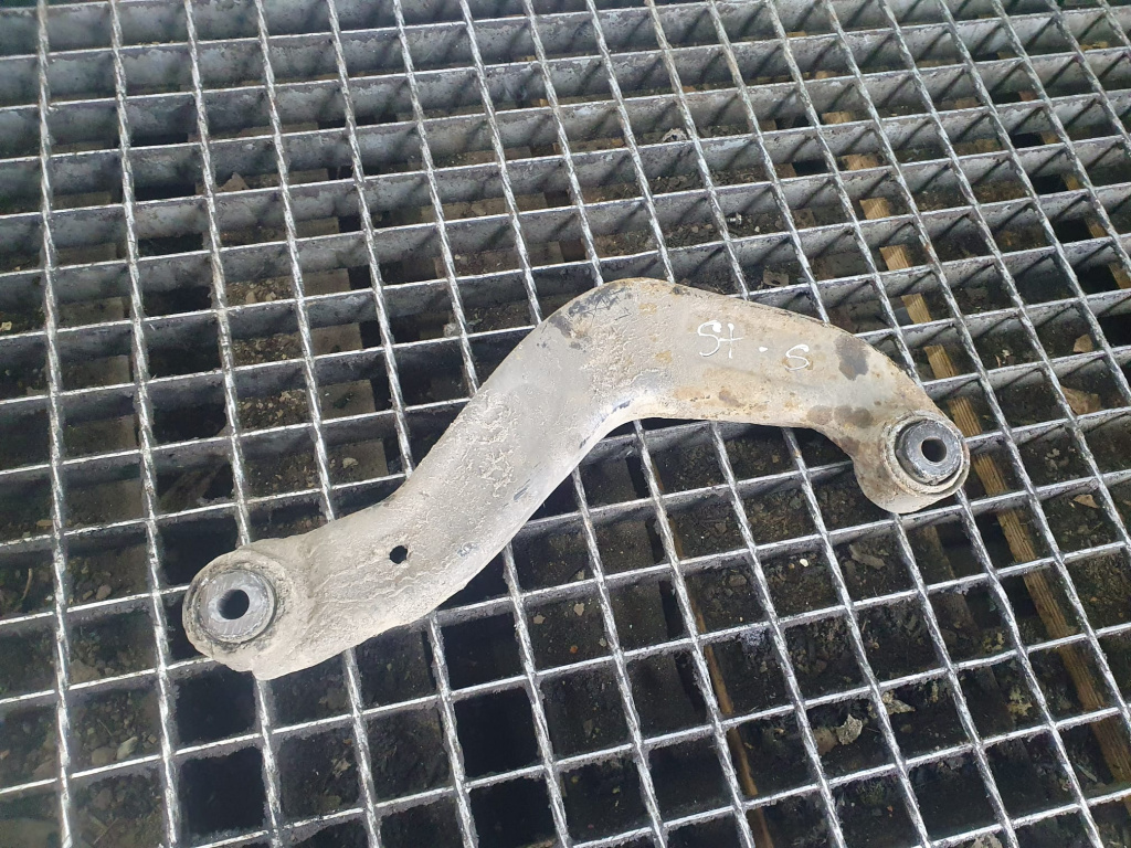 Brat stanga spate Audi A4 B7 [2004 - 2008] 2.0 tdi BLB