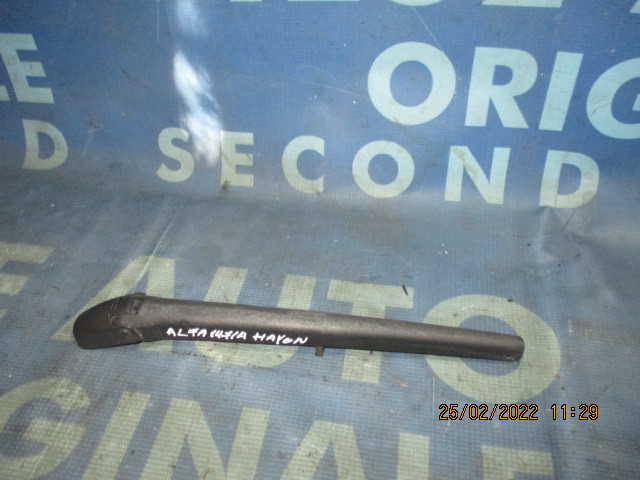 Brat stergator Alfa Romeo 147 (hayon); 5-hatchback
