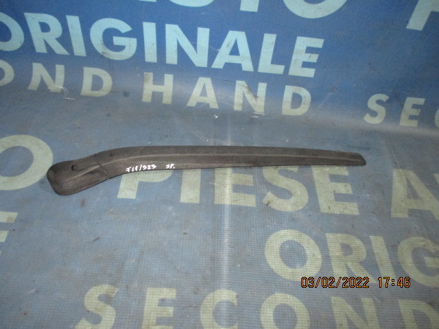Brat stergator BMW F11 2013; 7207042 (hayon)