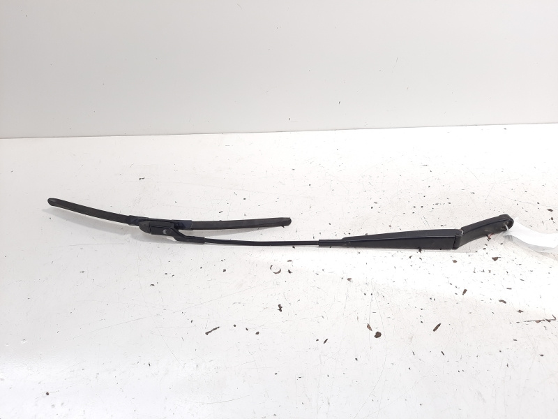 Brat stergator dreapta fata, cod 3C1955410B, Vw Passat Variant (3C5) (id:609646)