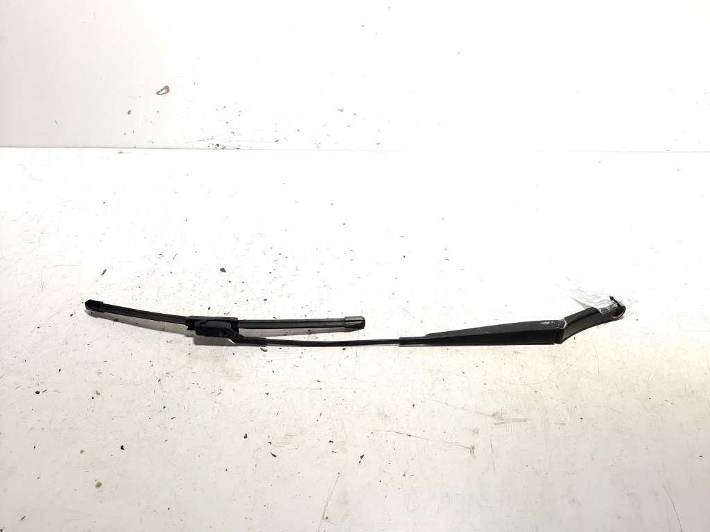 Brat stergator dreapta fata, cod 3C1955410B, Vw Passat Variant (3C5) (id:539320)
