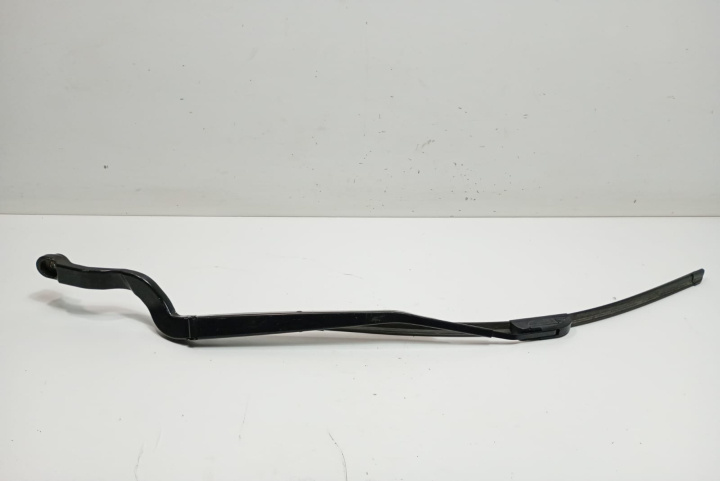 Brat stergator dreapta fata Land Rover R