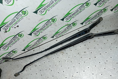 Brat stergator dreapta Ford Focus [1998 - 2004] wagon 5-usi 1.8 TDi MT (75 hp)