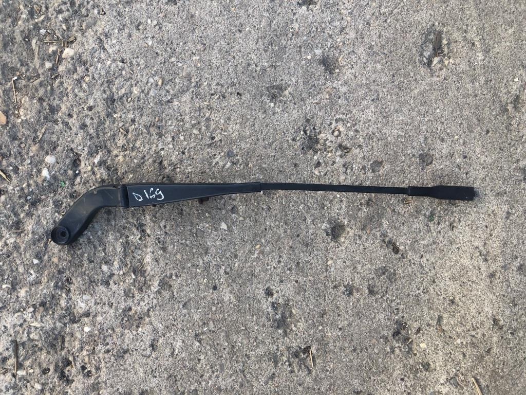 Brat stergator dreapta Mercedes A-Class W169 2008