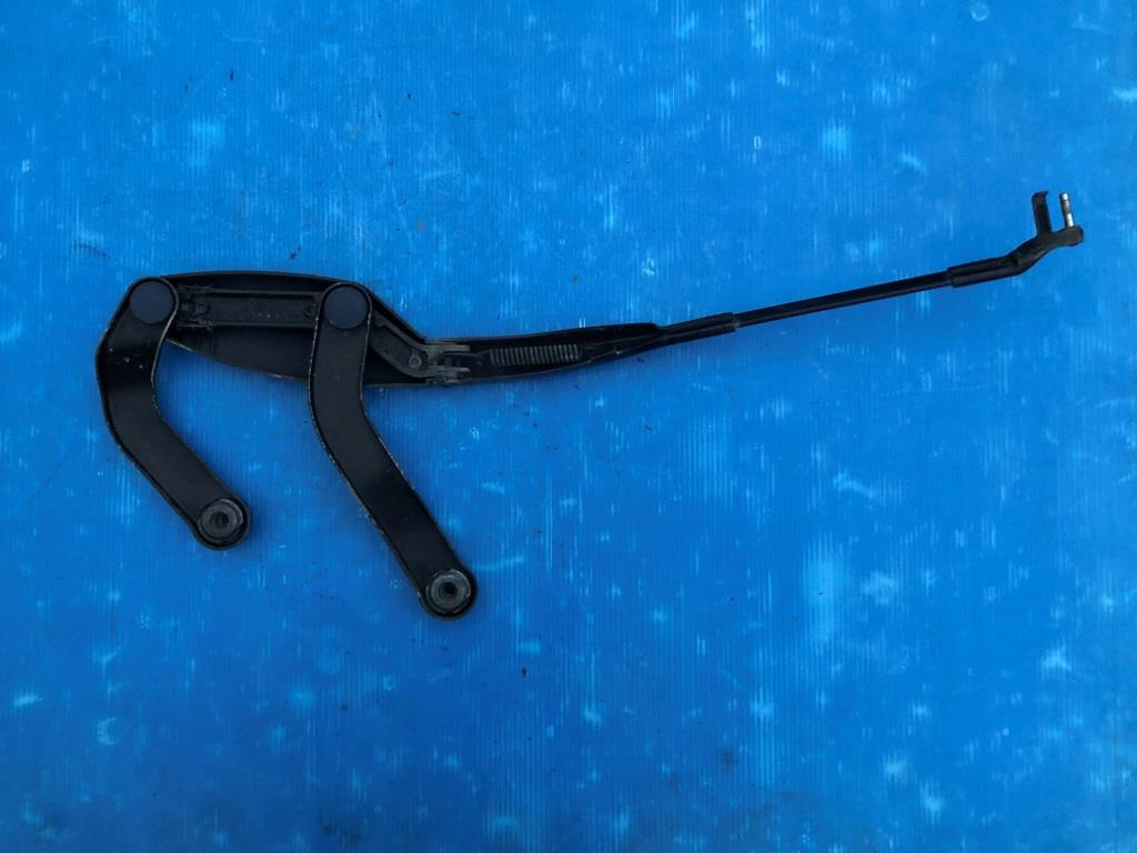 Brat stergator dreapta Mercedes E220 w211 2002-2006