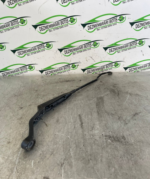Brat stergator dreapta Mitsubishi Carisma [facelift] [1999 - 2004] Sedan