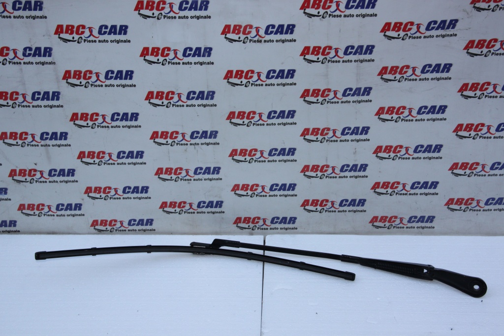 Brat stergator dreapta Opel Zafira C cod: 20812594 model 2016