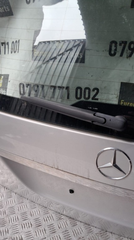 Brat stergator haion Mercedes-Benz E-Class 200 CDI S212 W212 an 2013