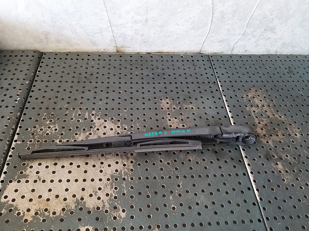 Brat stergator haion opel astra j