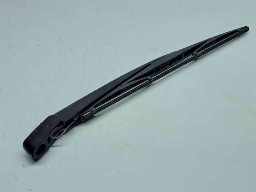 Brat stergator haion SUBARU Outback IV (BM, BR) [Fabr 2009-2014] OEM