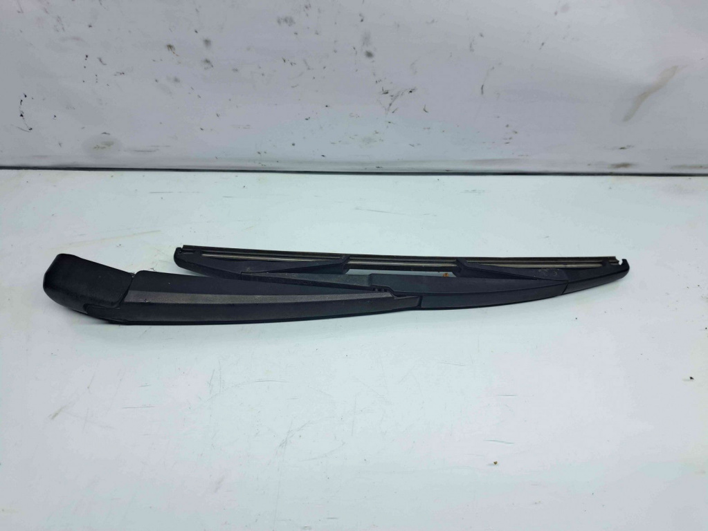 Brat stergator haion Toyota Rav 4 II (CLA2, XA2, ZCA2, ACA2) [Fabr 2000-2006] OEM