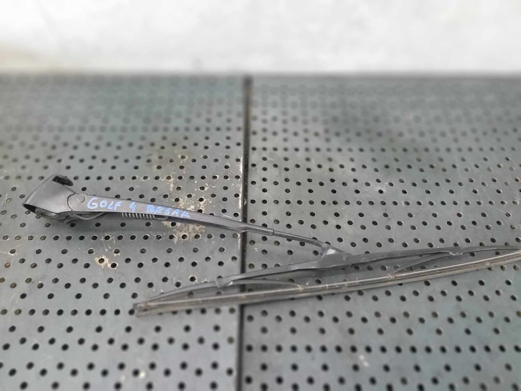 Brat stergator haion vw golf 4 1j5 break 1j9955707