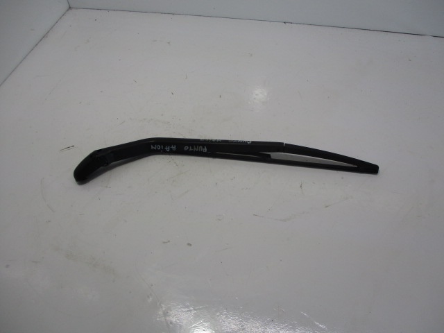 BRAT STERGATOR LUNETA / HAION FIAT PUNTO 176 FAB. 1993 - 1999 ⭐⭐⭐⭐⭐