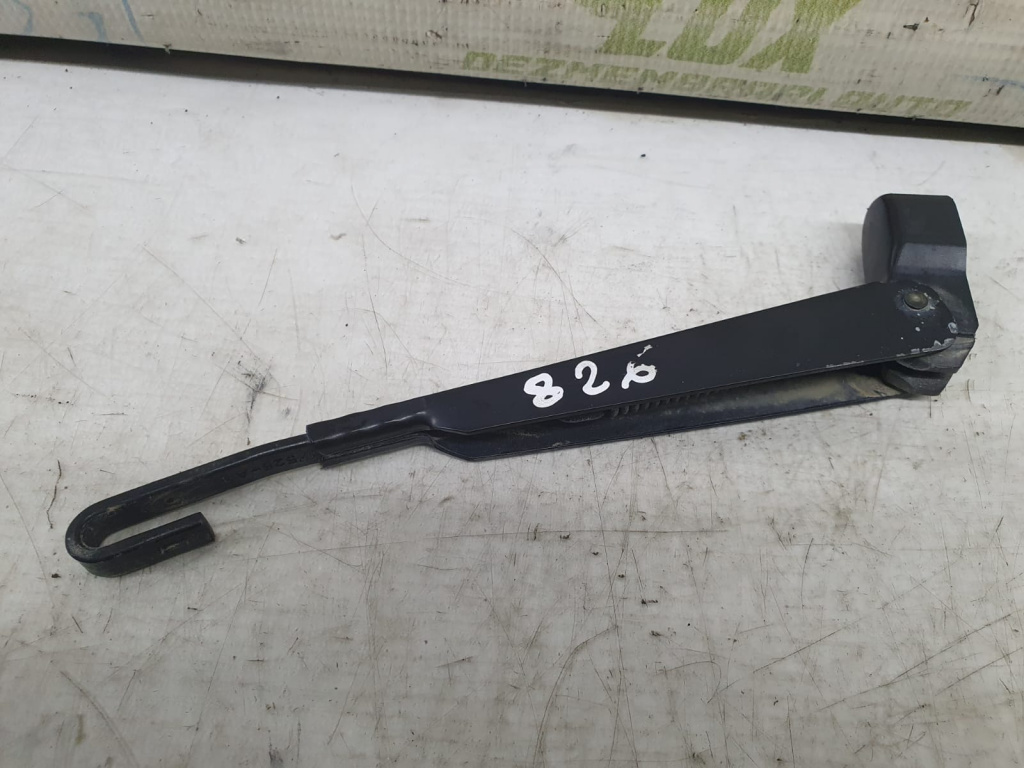 Brat stergator luneta r17526-ab Ford Focus 2 [2004 - 2008]