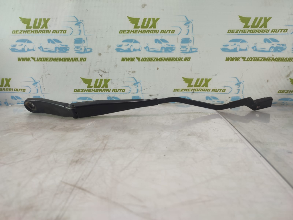 Brat stergator parbriz 31276059 Volvo V40 2 [facelift] [2016 - 2020] 2.0 d2 D4204T8
