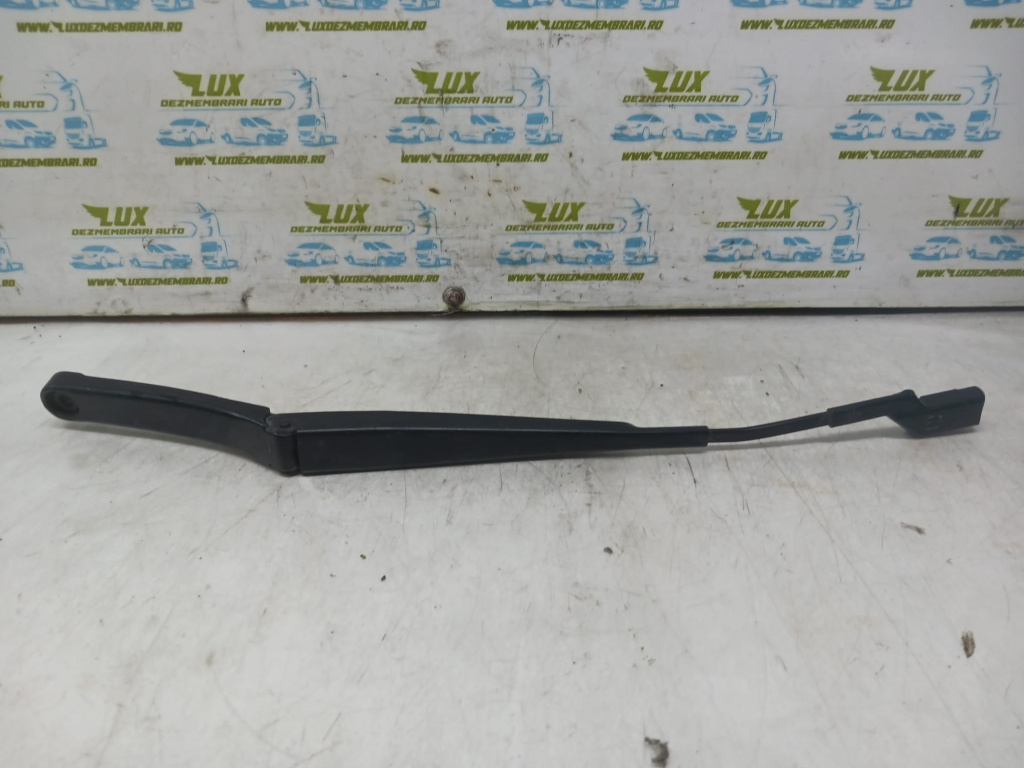 Brat stergator parbriz 3c1955409c Volkswagen VW Passat B6 [2005 - 2010] 2.0 tdi CBAB