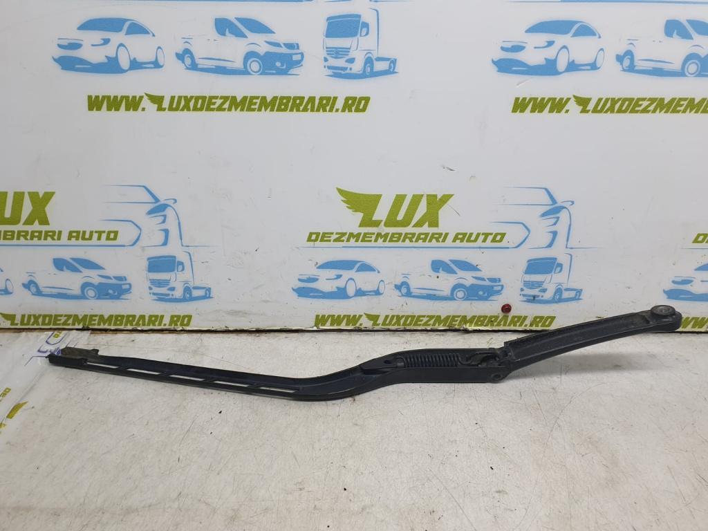 Brat stergator parbriz 8p1955407 Audi A3 8P/8PA [facelift] [2004 - 2008] 2.0 tdi BKD