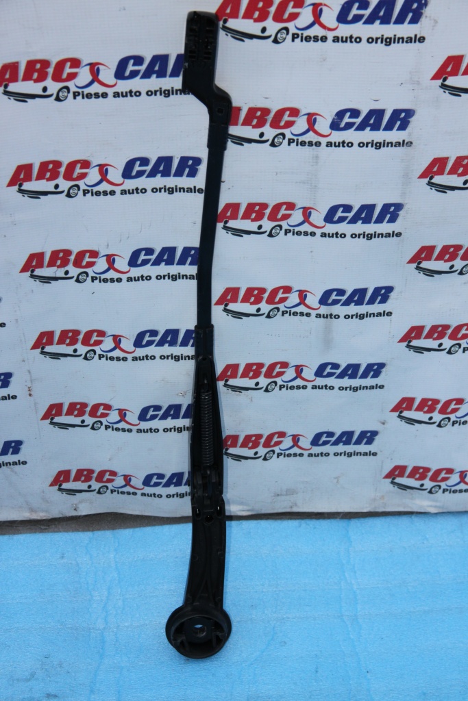 Brat stergator parbriz dreapta Ford Focus 3 cod: BM5117526AB model 2011