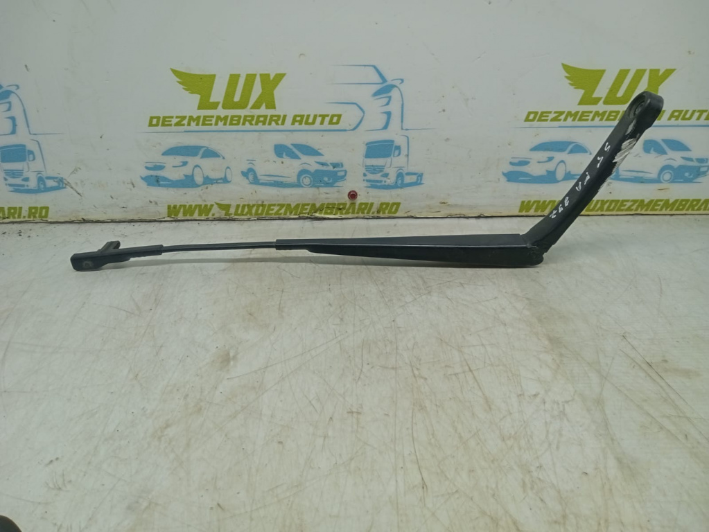 Brat stergator parbriz stanga 1k1955409 Volkswagen VW Golf 5 [2003 - 2009] 2.0 tdi BKD