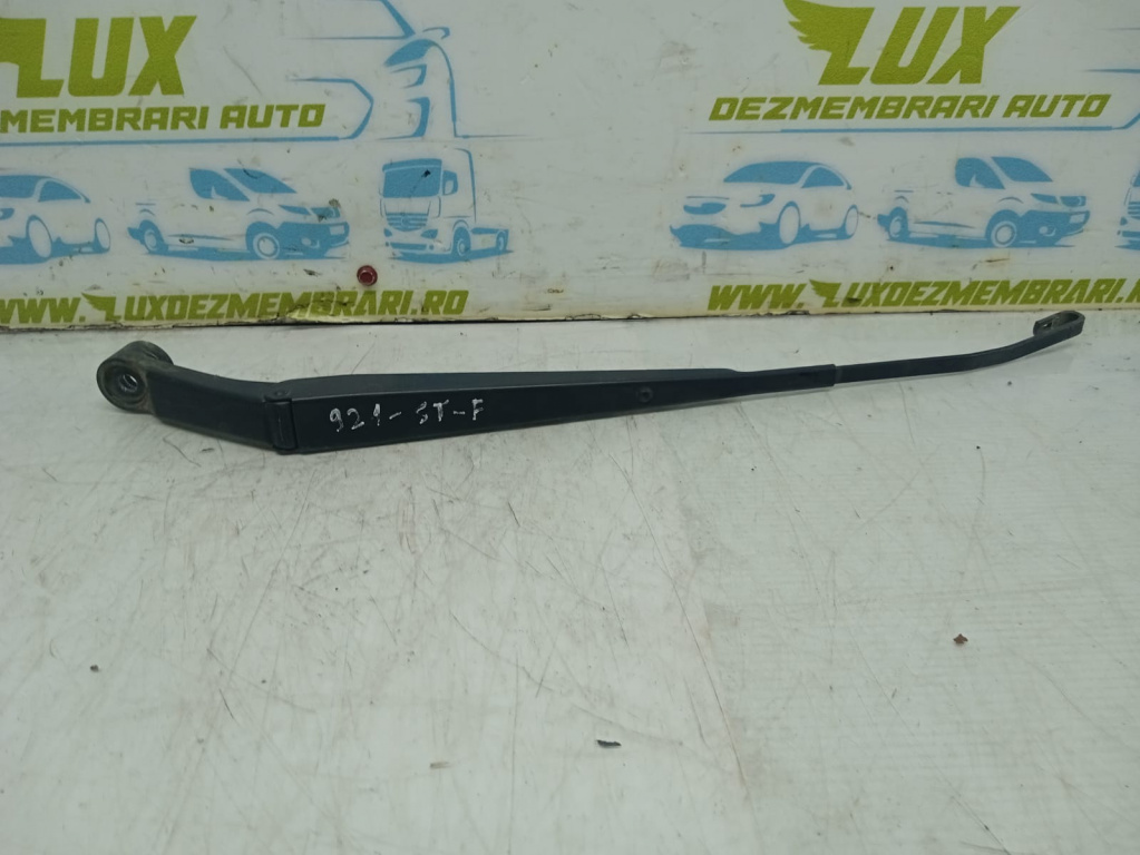 Brat stergator parbriz stanga Toyota Hilux 7 [2005 - 2008] 2.5 2KD-FTV