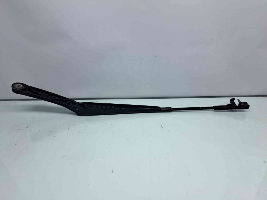 Brat stergator parbriz stanga Volkswagen Golf 5 (1K1) [Fabr 2004-2008] 1K1955409