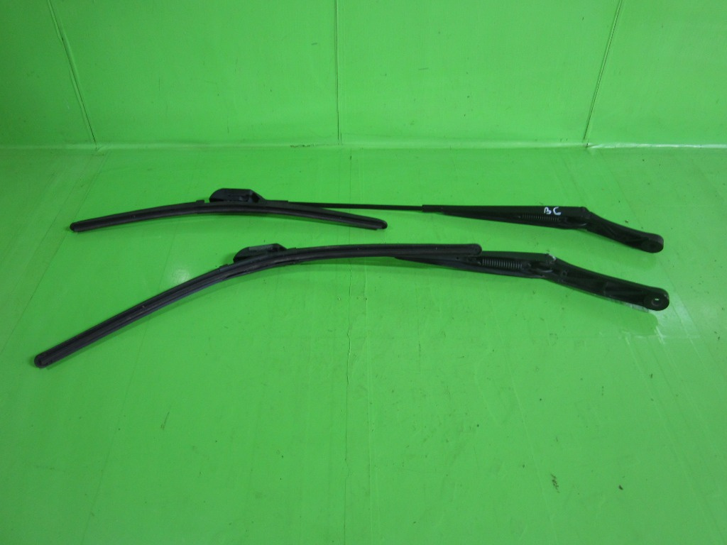 BRAT STERGATOR PARBRIZ VW PASSAT B6 FAB. 2005 - 2010 ⭐⭐⭐⭐⭐