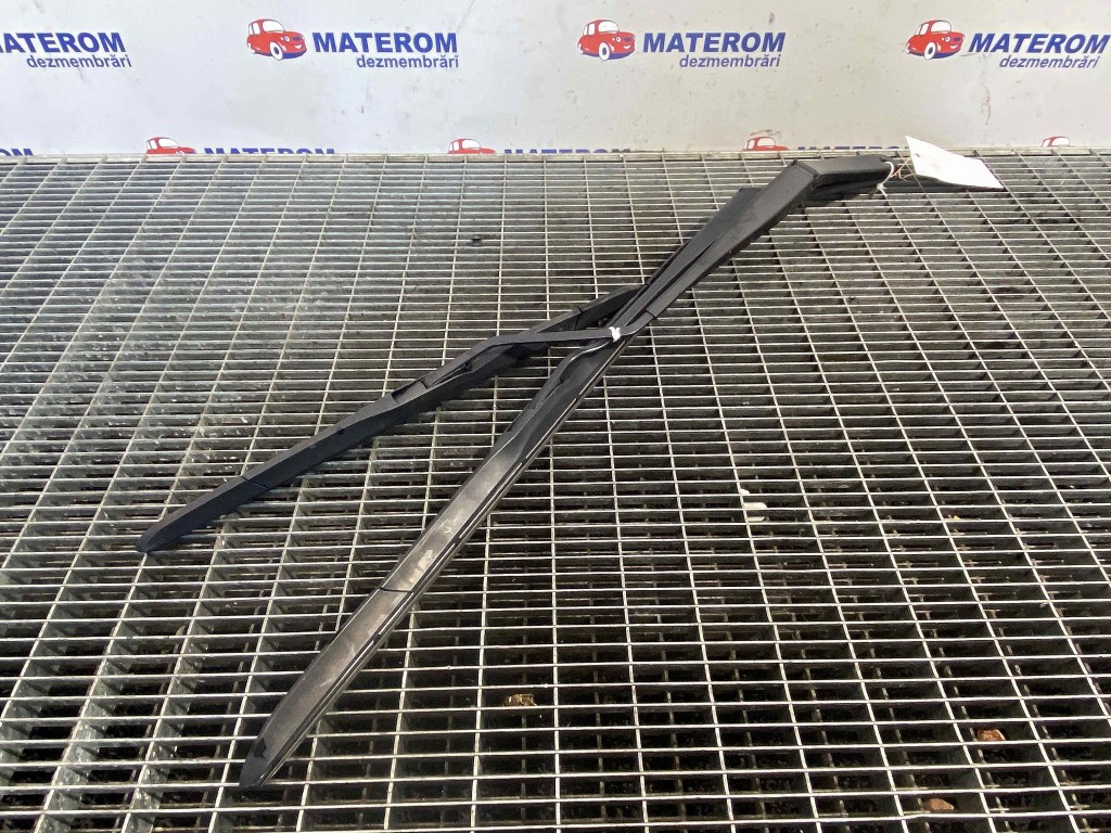 BRAT STERGATOR RENAULT ARKANA - - (2019 2022)