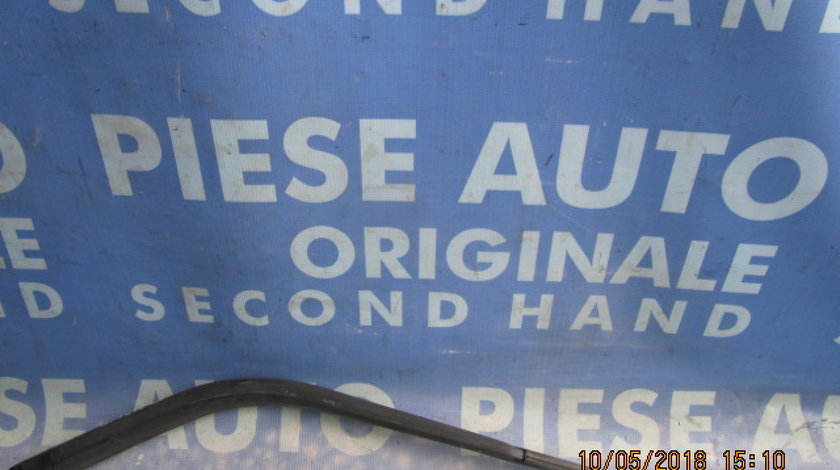 Brat stergator Renault Laguna ; 8200001885 (hayon)
