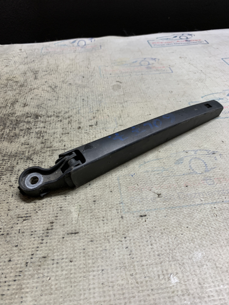 Brat stergator spate Fiat Grande Punto - Motorina 2010, -
