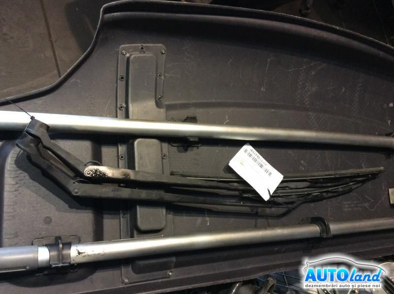 Brat Stergator Stanga + Dreapta Toyota YARIS VERSO NC/LP2 1999