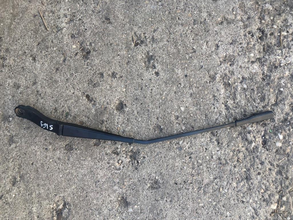 Brat stergator stanga Mercedes A-Class W169 2004