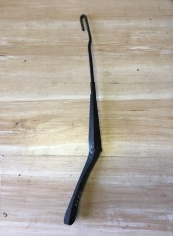 Brat stergator stanga Mercedes C class w203 2002