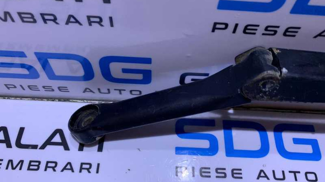 Brat Stergator Stanga Parbriz Audi A4 B5 1998 - 2001 Cod 8D1955407F