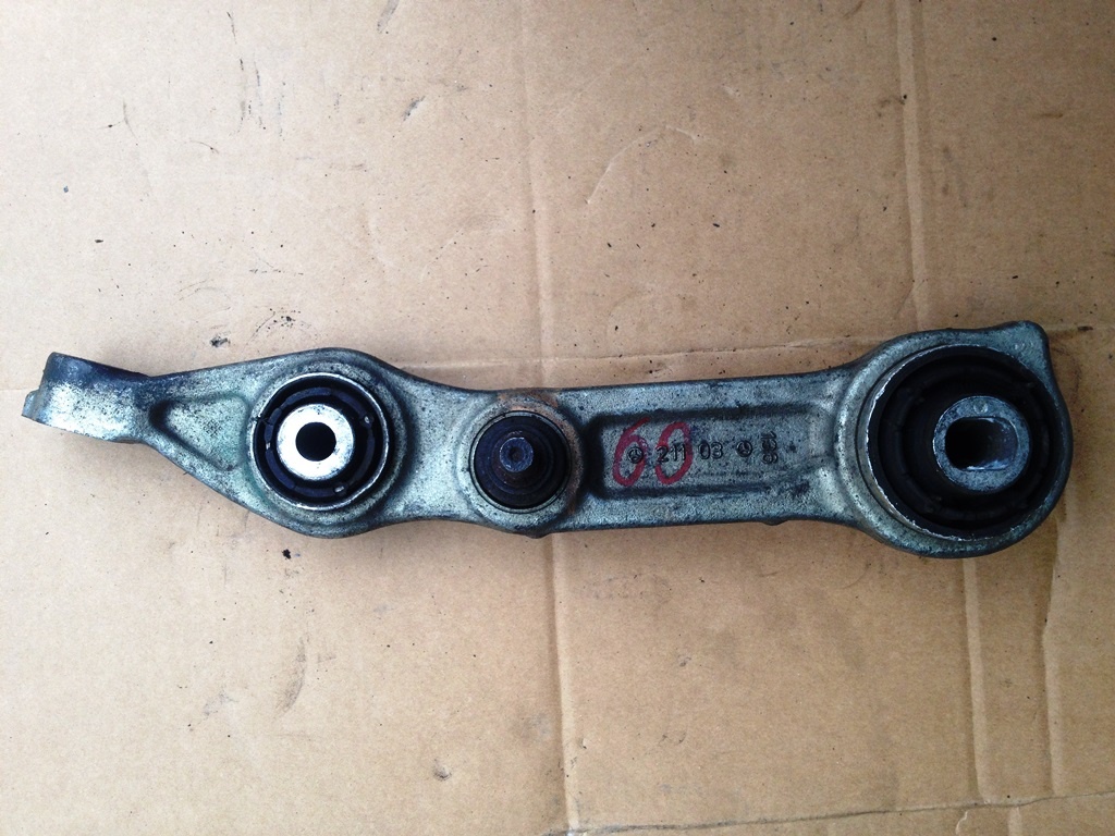 Brat suspensie dreapta fata Mercedes E class w211 A2113308207